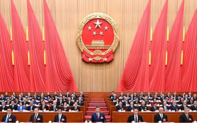 十四届全国人大四次会议在京闭幕